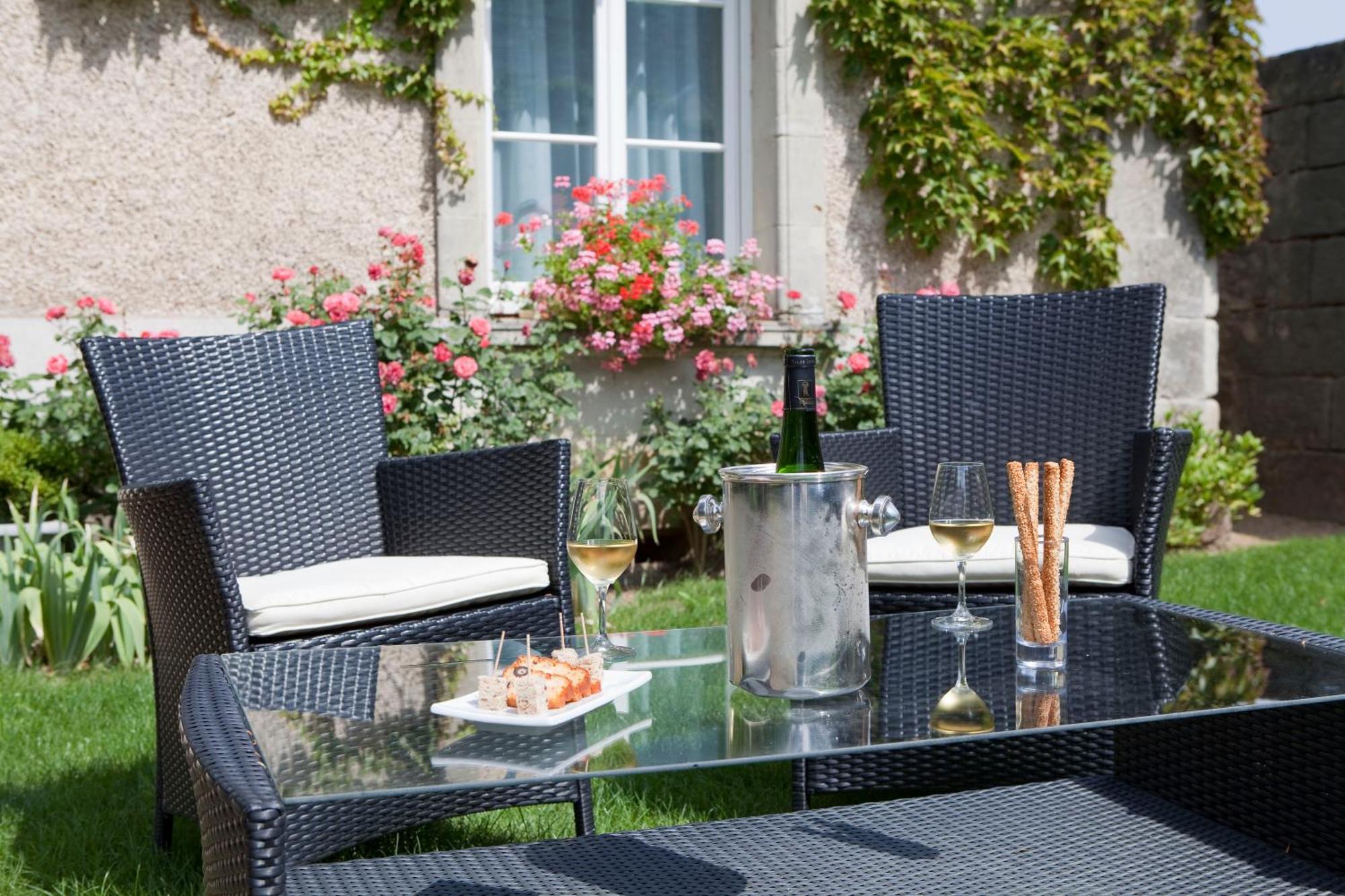 Logis Hotels Restaurant La Mere Hamard Semblançay المظهر الخارجي الصورة